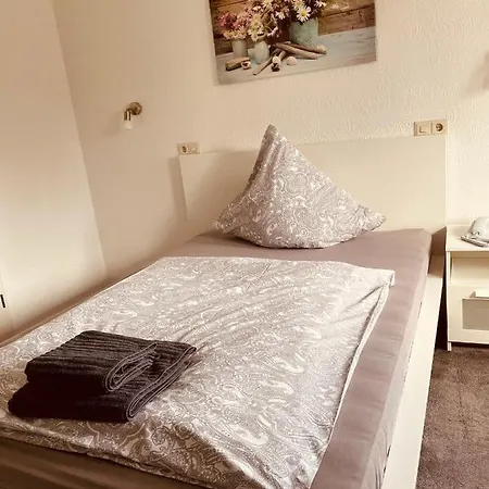 Hotel Zum Deutschen Heinrich 4*